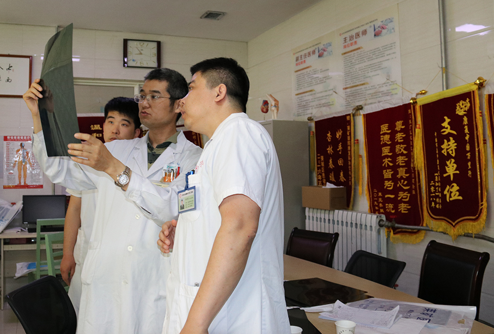 IMG_8725.jpg IMG_8725.jpg