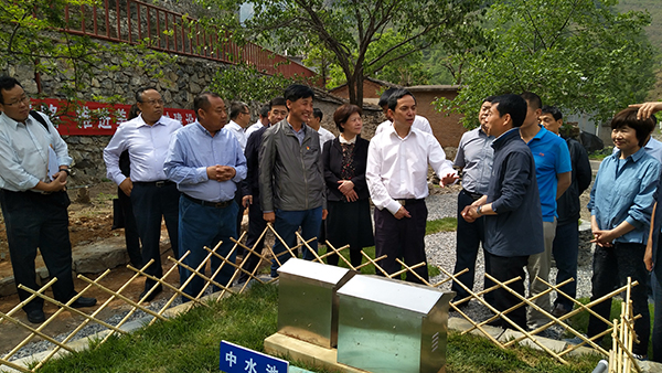 北京市副市长卢彦参观公司产品并给予高度评价IMG_20190515_100725.jpg